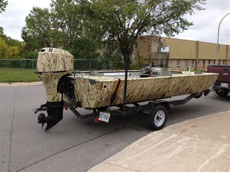 Jon Boat wrapped with Total Camo camouflage #camo #wrap | Embarcations ...