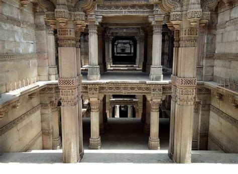 Adalaj Stepwell Ahmedabad, History, Timings, Entry Fee & Facts