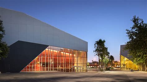 East Los Angeles College - Arts Campus - Arquitectonica Architecture