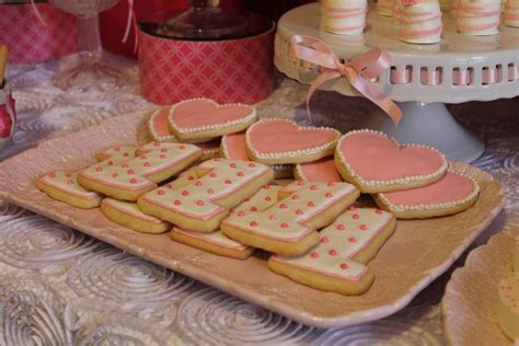 Sweetheart Birthday Party Ideas | Photo 1 of 32 | Catch My Party