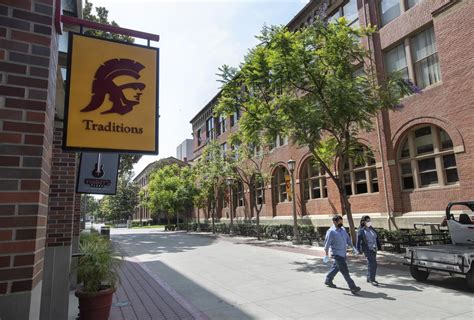 USC admits largest, most diverse class despite coronavirus - Los ...