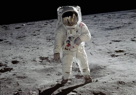 Man on the moon: celebrating Buzz Aldrin | Canadian Geographic