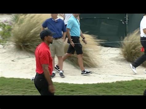 Tiger Woods gets creative with his putter at Hero World Challenge - YouTube