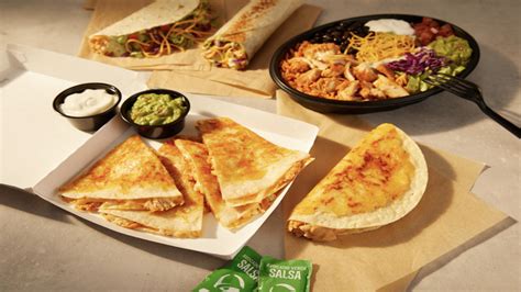 Taco Bell's Brand New Cantina Chicken Menu Is Finally Here