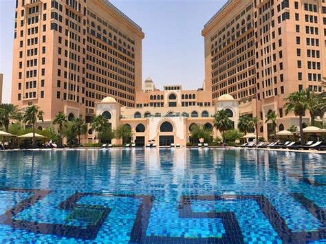 Hotel Review: An Astor Room at the St. Regis Doha in Qatar