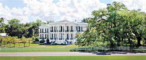 Nottoway Resort - Largest Antebellum Mansion