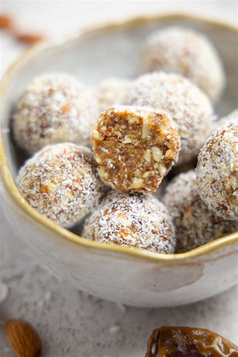 Salted Caramel Bliss Balls - Becomingness