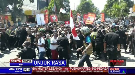 Demo Mahasiswa Papua di Yogyakarta Ricuh - YouTube