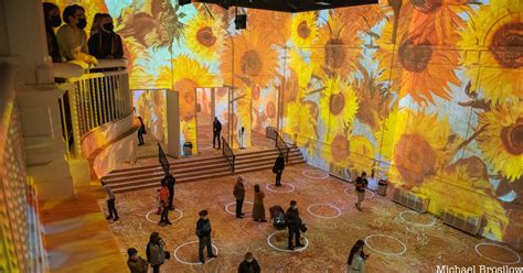 Get Priority Access to New Tickets for the Immersive Van Gogh Exhibit ...