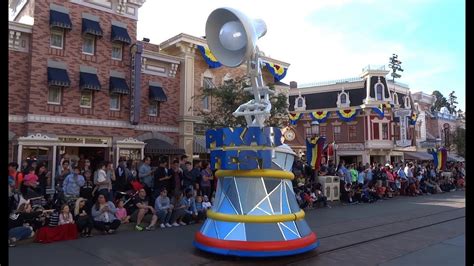 Pixar Play Parade FULL SHOW with new floats during Pixar Fest at Disneyland - YouTube