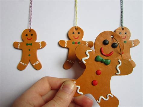 The Craft-Arty Kid (Old blog): Gingerbread Men Ornaments