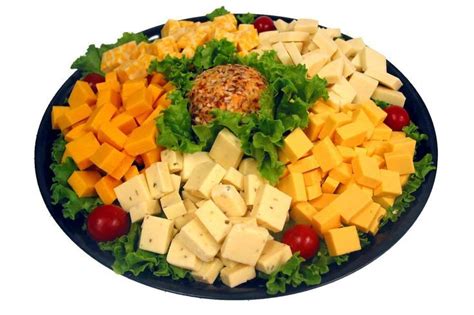 「pepperoni sausage and cheese cubes platter」的圖片搜尋結果 | Party cheese ...