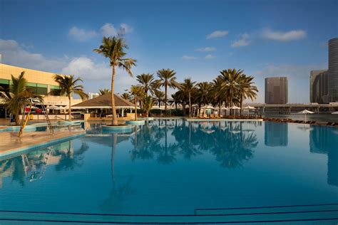 Beach Rotana Pool: Pictures & Reviews - Tripadvisor