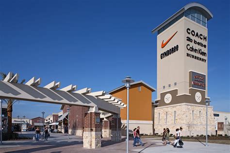 Complete List Of Stores Located At Houston Premium Outlets® - A ...