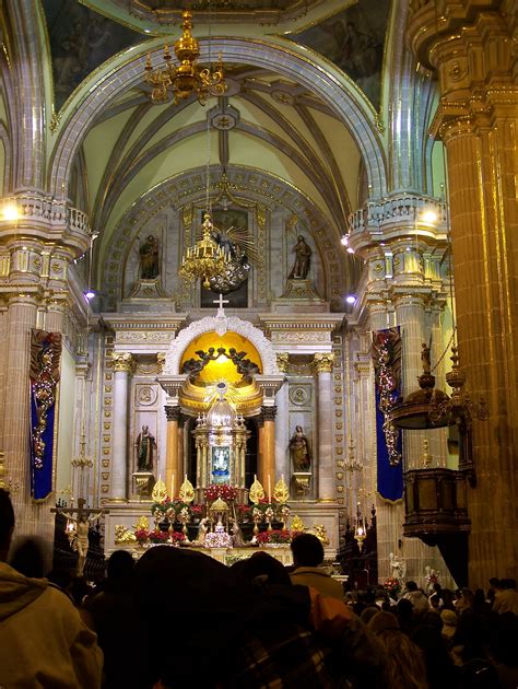 File:Altar Basílica de San Juan de los Lagos.jpg - Wikimedia Commons