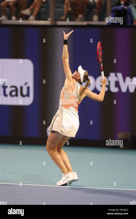 Elena rybakina coach hi-res stock photography and images - Alamy