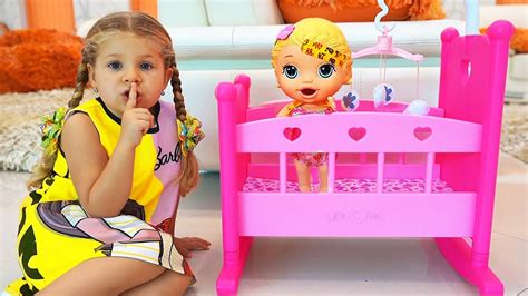 Diana Pretend Play with Baby doll and toys! - Ютуб для детей