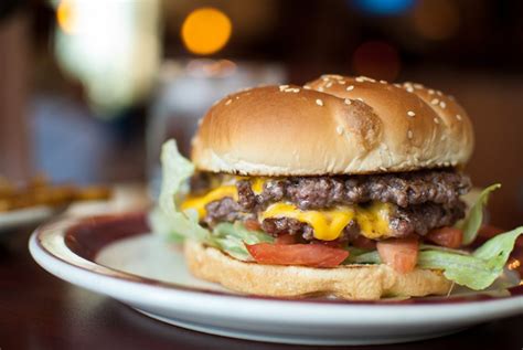 36 Spots Where the Burgers are Tops! | Bloom Magazine