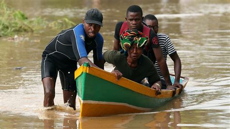 BBC World Service - Science In Action, What is behind the Indian Ocean Cyclones?