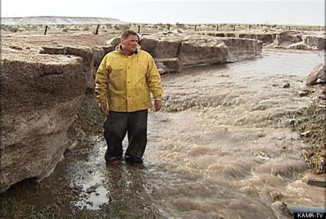 Texas Hailstorm Leaves Panhandle Chest-High In Ice And Mud (PHOTO) | HuffPost