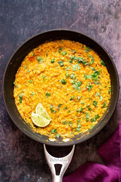 Spicy Urad Dal (Black Gram Lentil Dal) - Vegan Richa