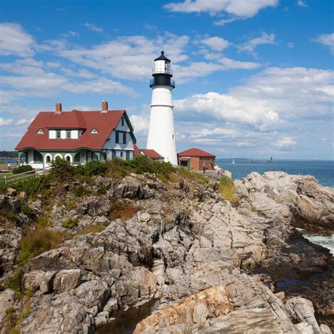 8 of the Best and Most Photographed Maine Lighthouses