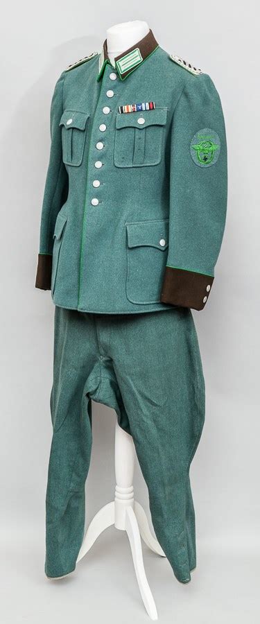 Lot 807 - GERMAN ORDER POLICE OFFICER'S UNIFORM the