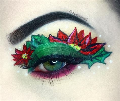 Christmas Makeup Look | Poinsettia Eye look | Green Red Eyeshadow Pin: @amerishabeauty ...