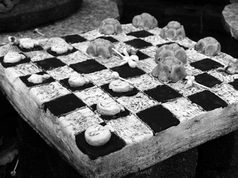 Checkers Game Black And White Free Stock Photo - Public Domain Pictures