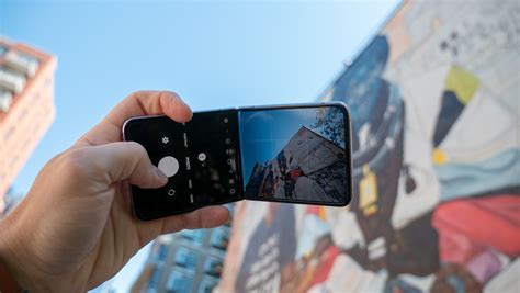 Samsung Galaxy Z Flip 4 camera review: Beyond the margin of error | Android Central