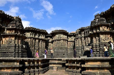 Hoysaleswara Temple in Halebid | Hoysaleswara Temple |Temples in Halebeedu