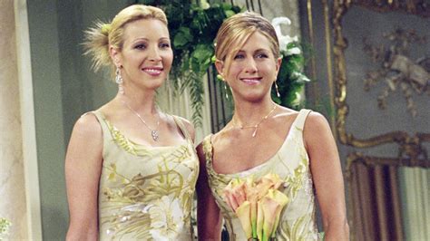 Lisa Kudrow says she originally wanted to play Rachel in 'Friends' | CNN