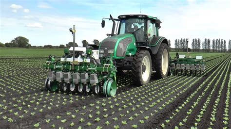 Garford Robocrop InRow eRotor - YouTube