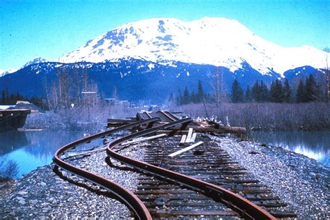 Alaska's Good Friday earthquake in shocking images, 1964 - Rare Historical Photos