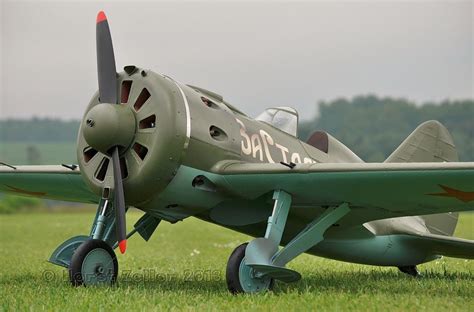 Scale Russian Polikarpov I-16 WW II Fighter - Soviet Stunner - Model Airplane News