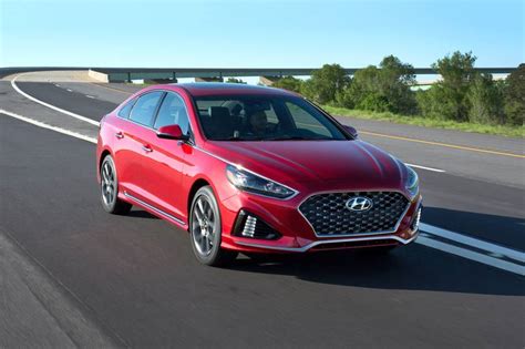 2019 Hyundai Sonata Pictures - 170 Photos | Edmunds