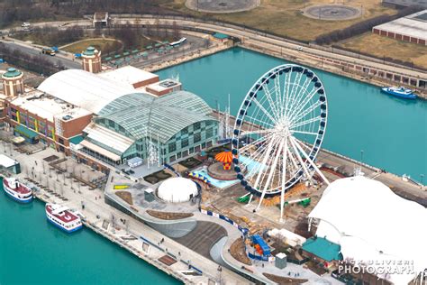 A New Ferris Wheel Rises at Navy Pier - Nick Ulivieri Photography