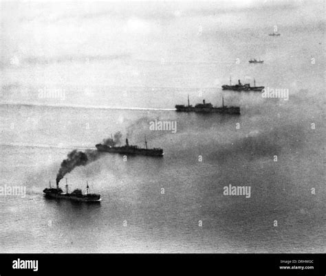 First world war ships hi-res stock photography and images - Alamy