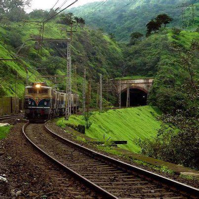 Beautiful World,Nature,Love,Art: Mumbai - Lonavala - Pune Railway Route in rainy season.