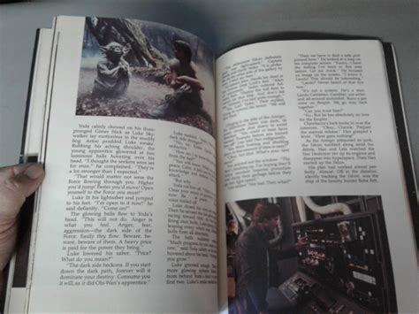 Lot Detail - Vintage 1980 Star Wars The Empire Strikes Back Storybook