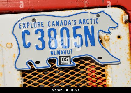 Nunavut license plate Stock Photo - Alamy