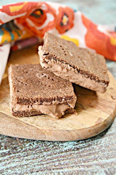 Keto Ice Cream Sandwich – BEST Chocolate Ice Cream Sandwich Recipe ...