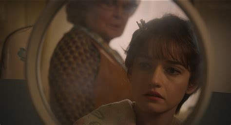 Apartment 7A | Julia Garner e Dianne West nel terrificante trailer del prequel di Rosemary' s Baby