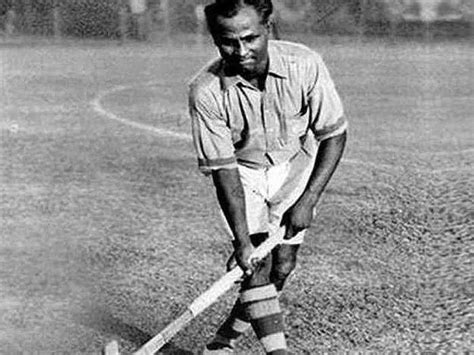 Hockey magician Major Dhyan Chand, now in whose name Khel Ratna, know his unique story ...