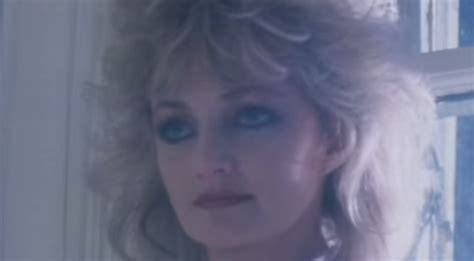 Bonnie Tyler – 'Total Eclipse Of The Heart' Official Music Video | The '80s Ruled