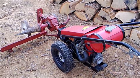 Video #13 Gravely Tractor Demonstration Series 1952 Model L with Unicorn Log Splitter - YouTube