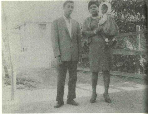 The first known picture of Bob Marley (left) with his mother. : r/pics