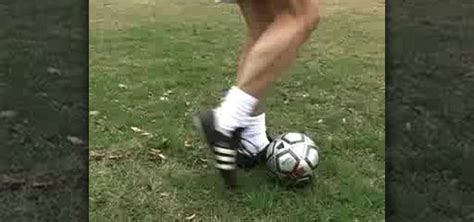 How to Teach kids how to kick a soccer ball « Soccer :: WonderHowTo