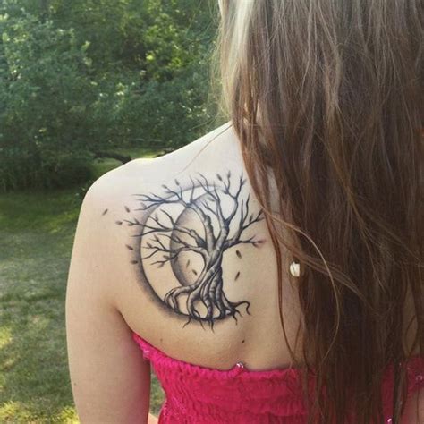 30+ Examples of Amazing and Meaningful Moon Tattoos - For Creative Juice