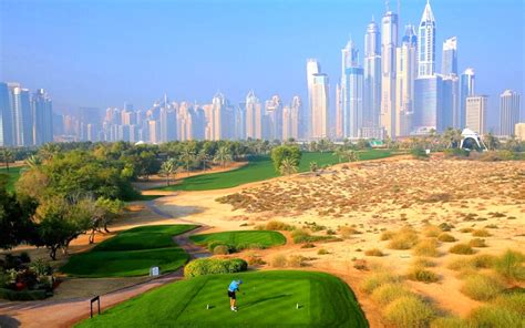 Discover Emirates Golf Club - The Majlis Course - GolfLux